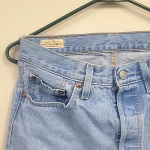 Levi strauss light blue jeans 28x28